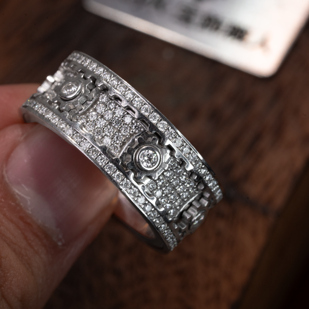 男性向けジュエリー