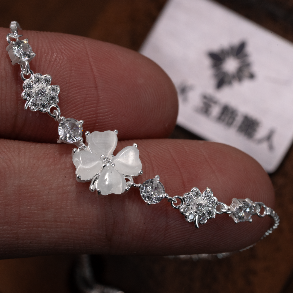 กำไลโคลเวอร์สี่ใบ – เงิน S925 – MT01