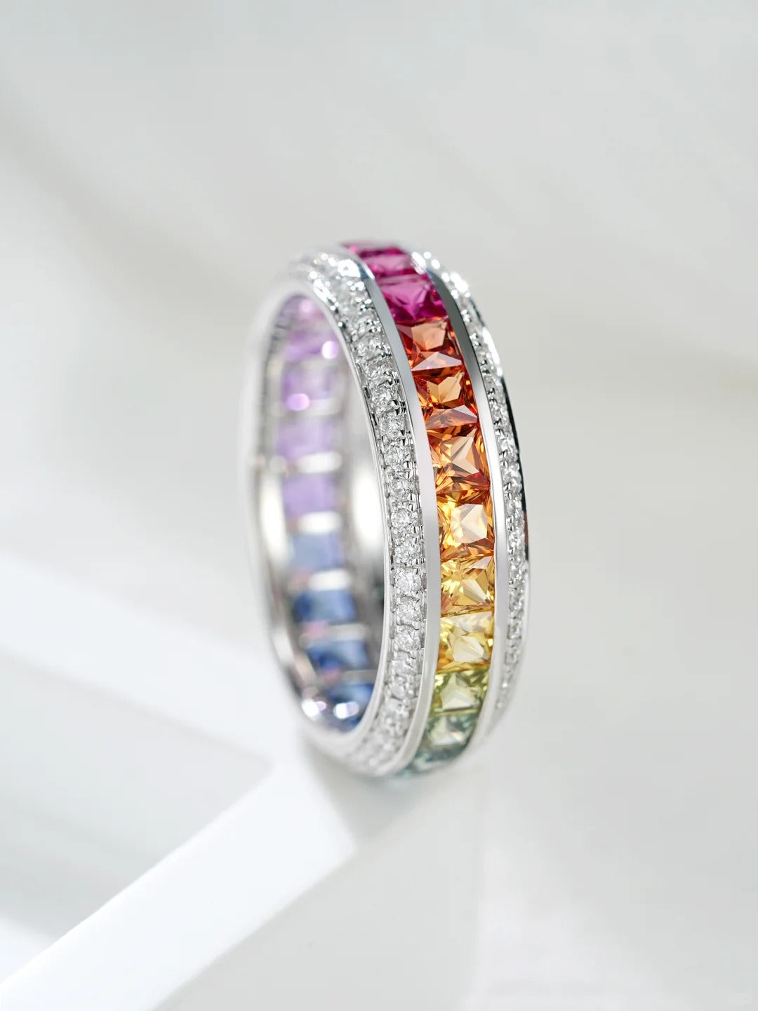 แหวน Rainbow ฝังพลอย CZ – เงิน S925