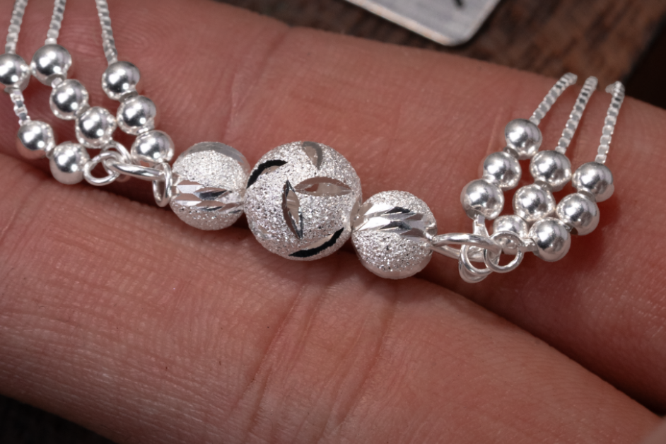 สร้อยข้อมือเม็ดเงิน – S925 – L000963
