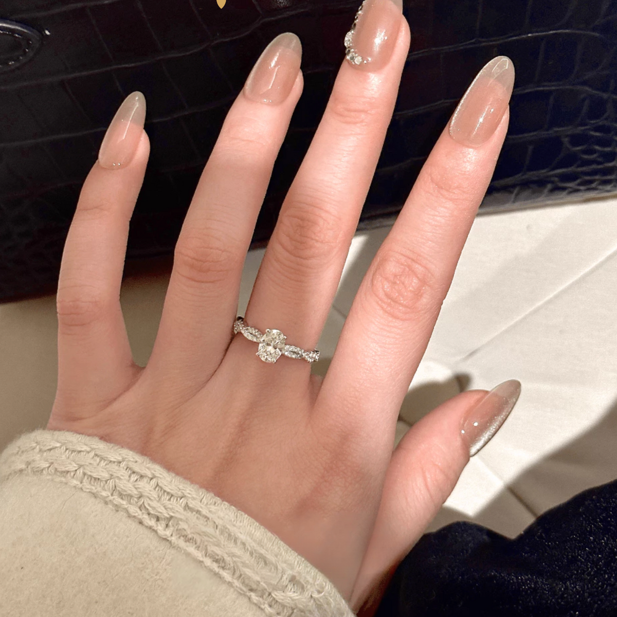 Cincin Twist dengan Batu CZ - S925 - N400039