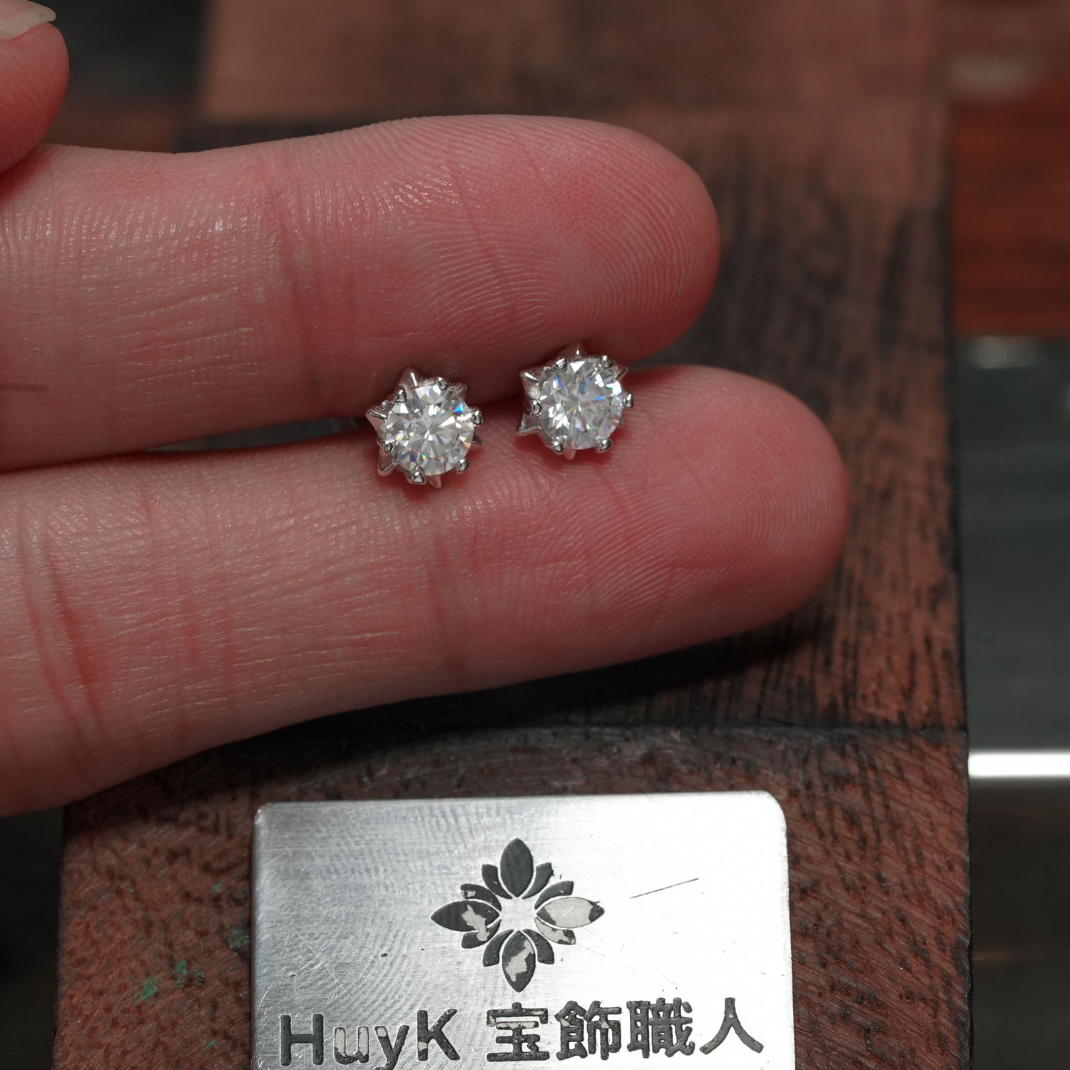 モアサナイト付きスノーフレークピアス - S925 - B001072