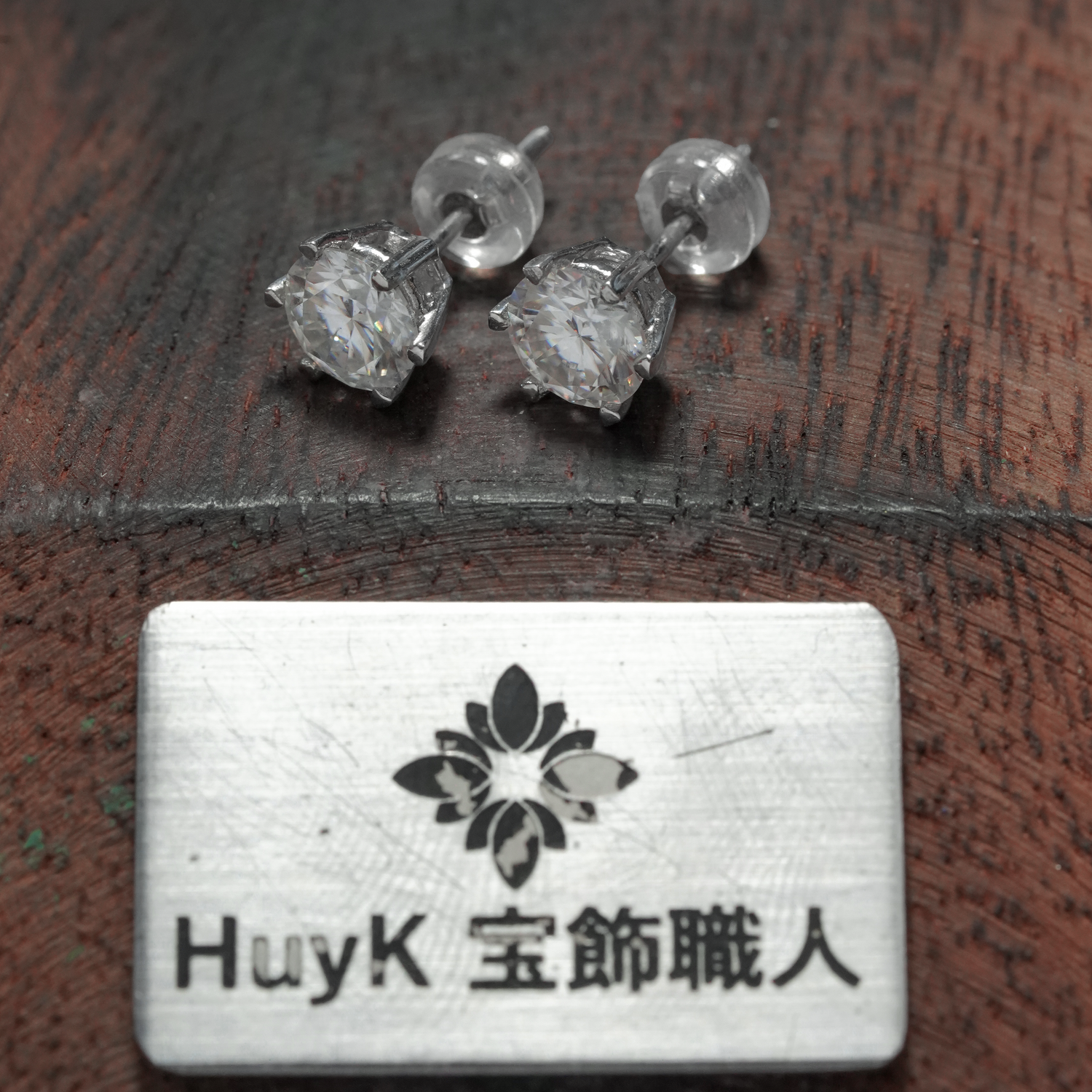 6.5mmモアッサナイト6本爪ピアス - S925 - B400815-1