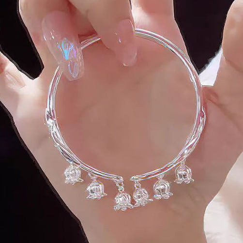 กำไลข้อมือดอกลิลลี่แห่งหุบเขา – เงิน S999 - L001257